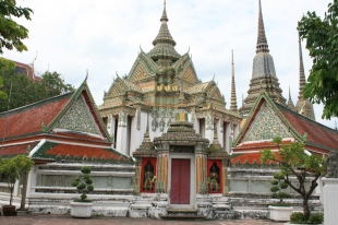 Wat Pho Buildings03